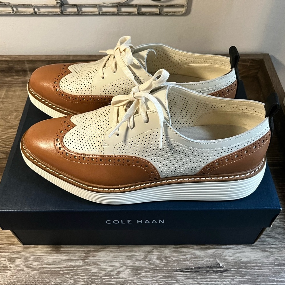 Cole Haan Women’s OriginalGrand Platform Wingtip Oxford; clean comfortable!